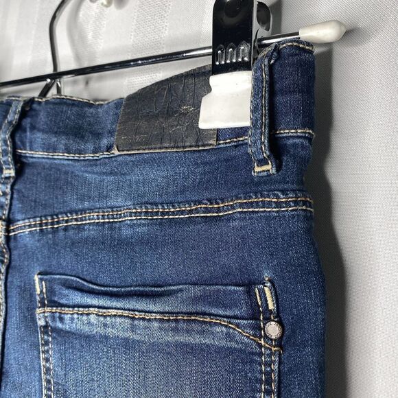 Jordache Premium Medenz Button Fly Raw Hem Shorts Girl's Size 14 Blue Summer - Picture 6 of 7